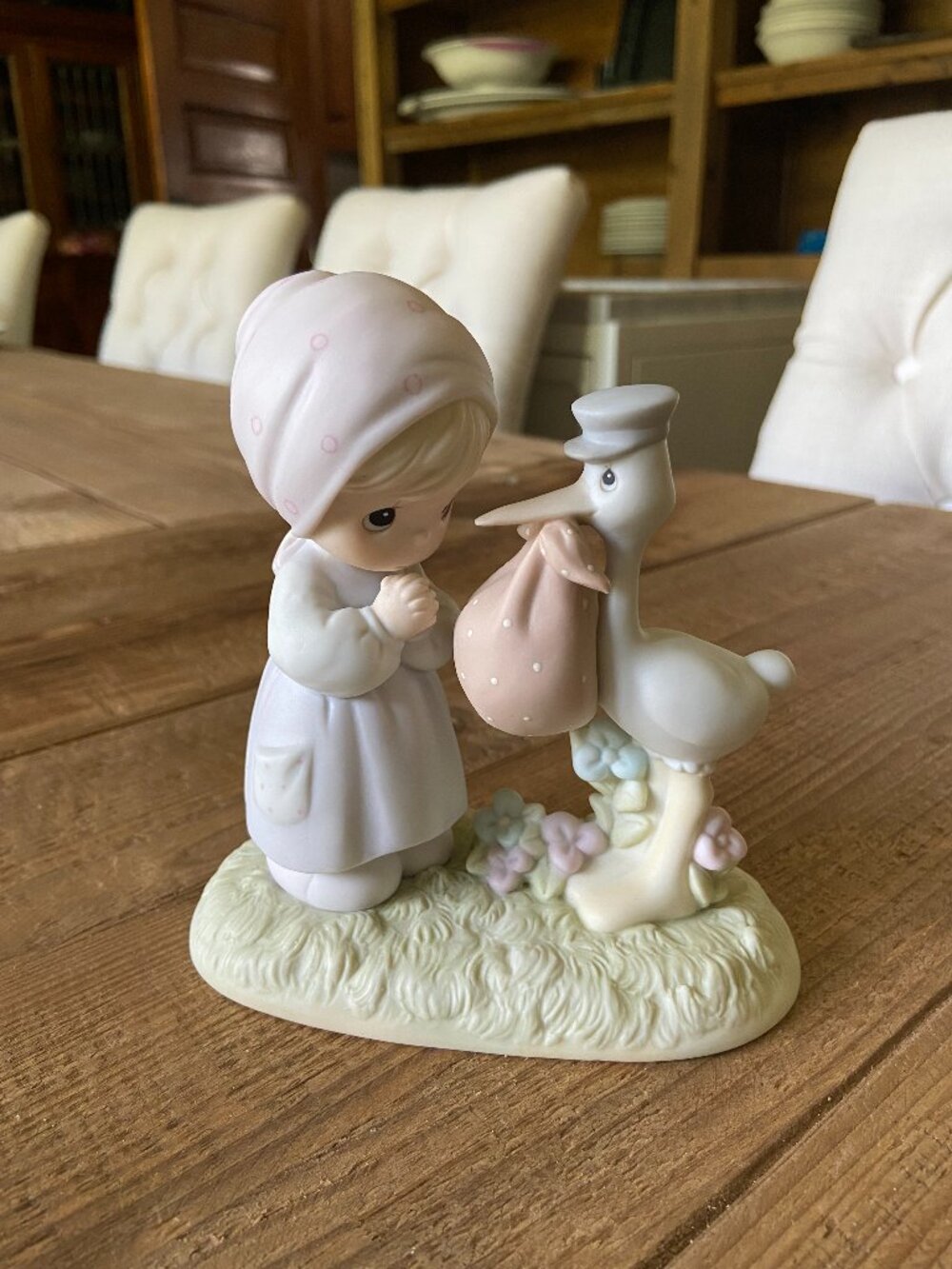precious moments joy on arrival, vintage precious moments figurine, 1990